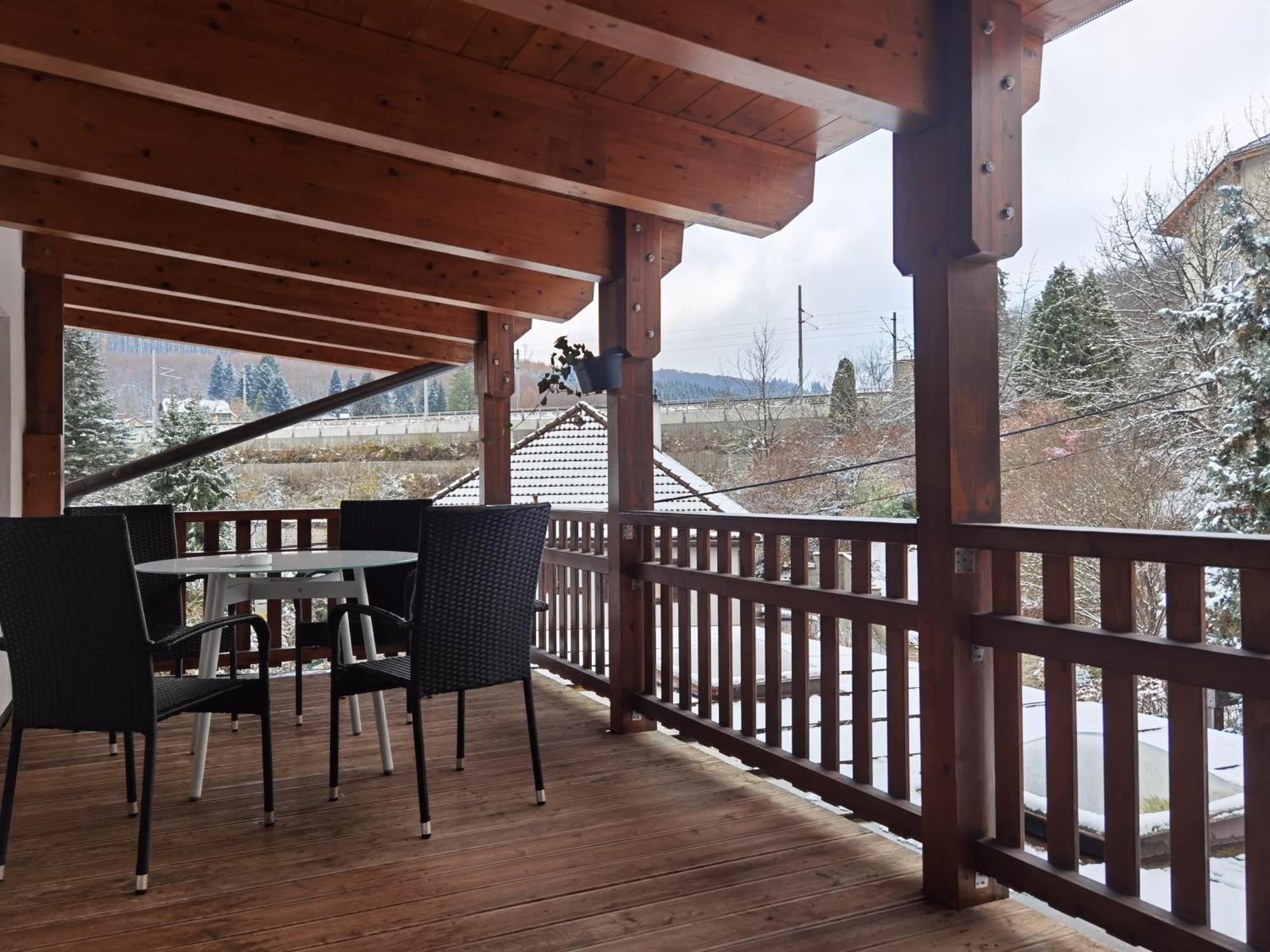 Beehome Apartment